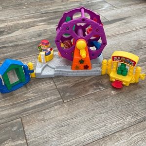 Fisher Price Little People Carnival Set